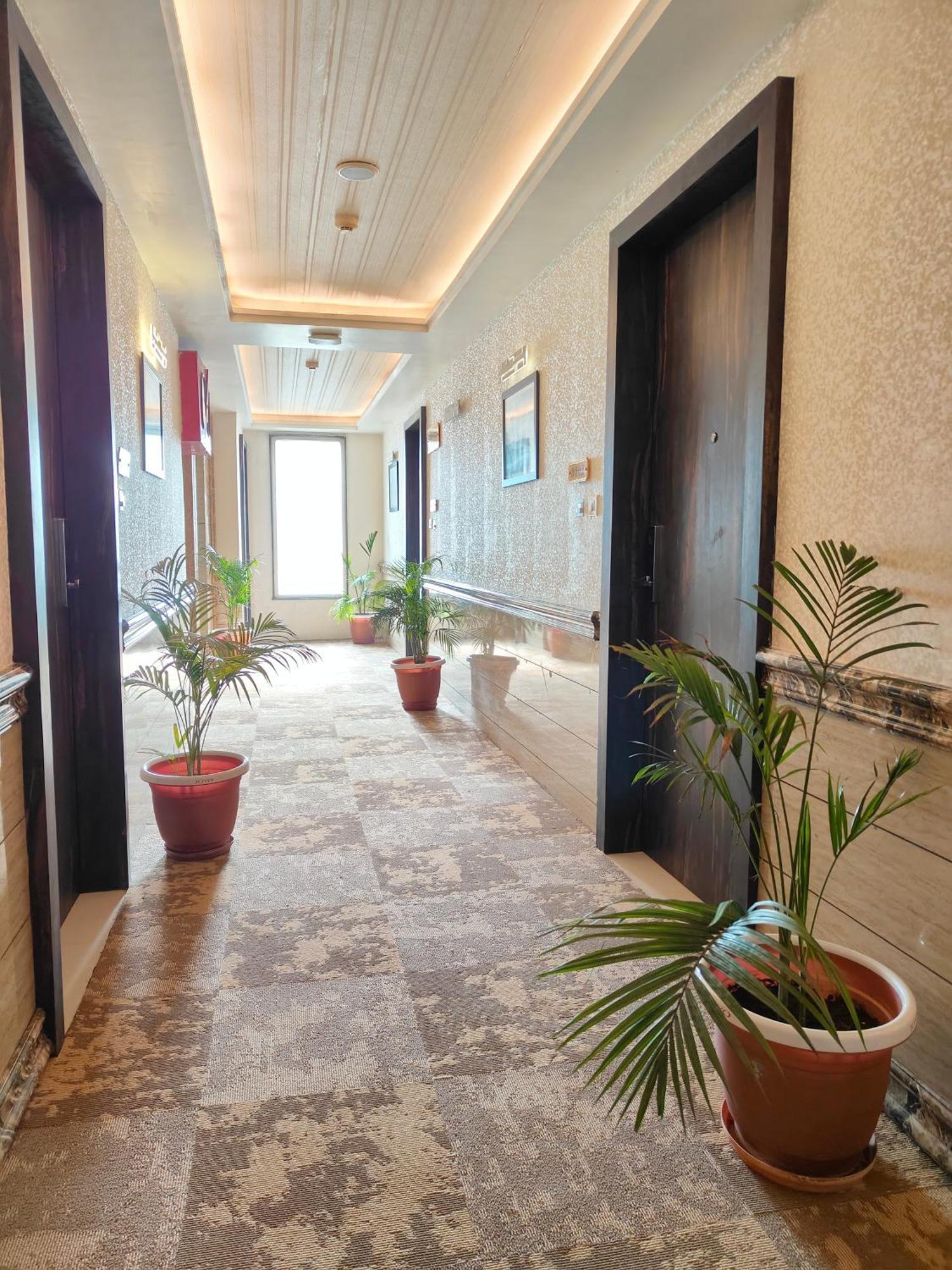 Pinnacle By Click Hotels, Lucknow Extérieur photo