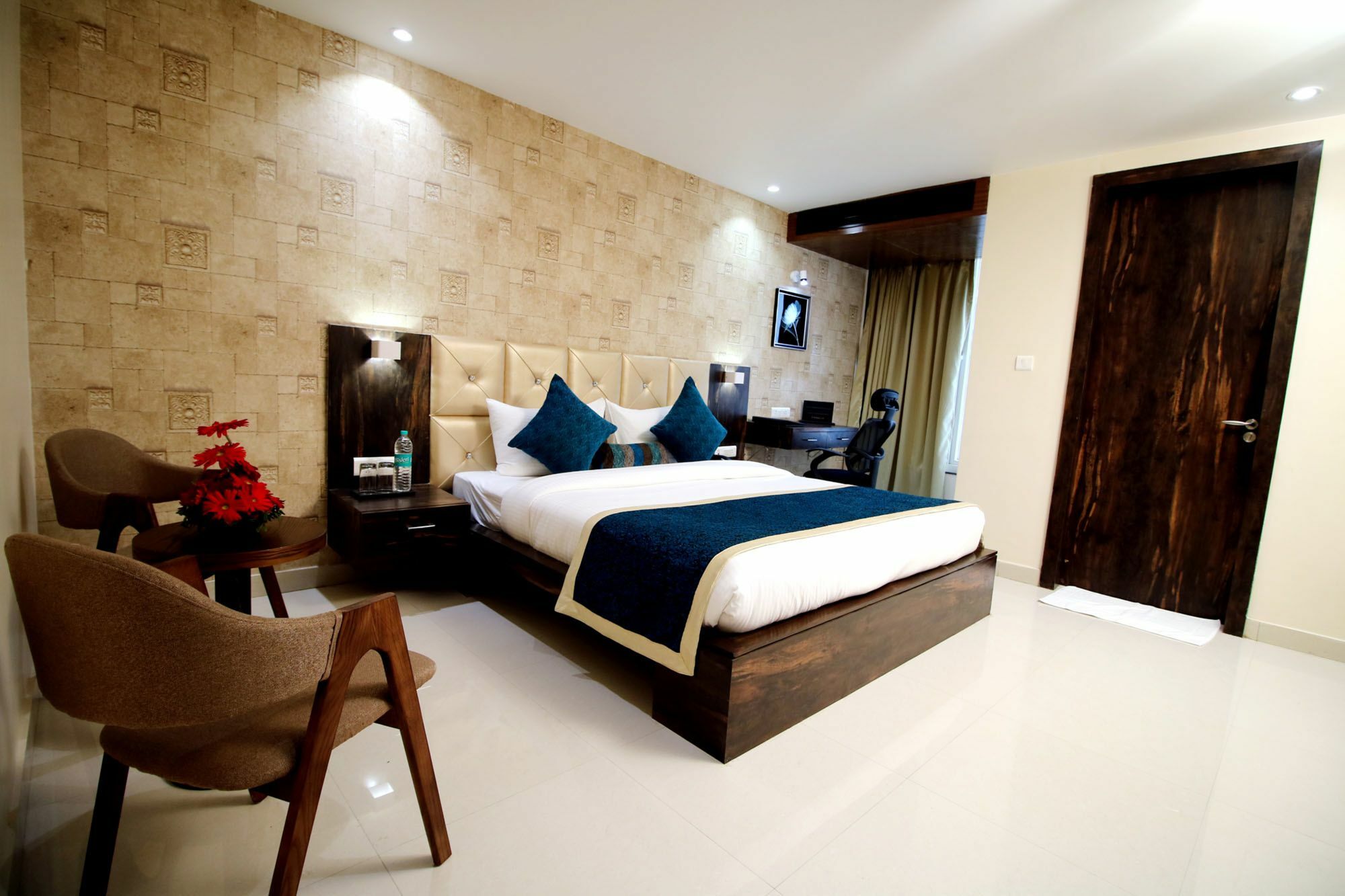 Pinnacle By Click Hotels, Lucknow Extérieur photo