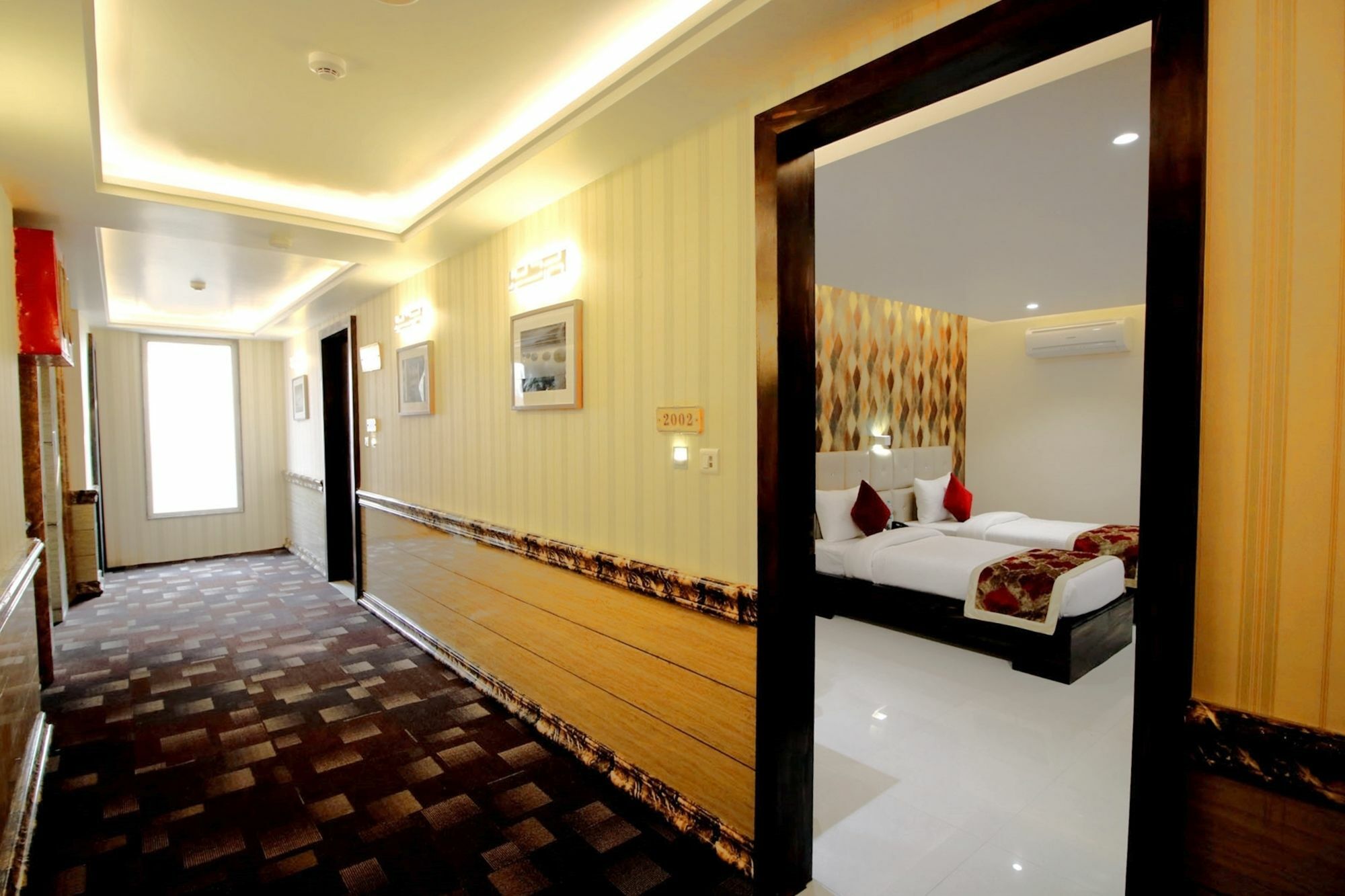 Pinnacle By Click Hotels, Lucknow Extérieur photo