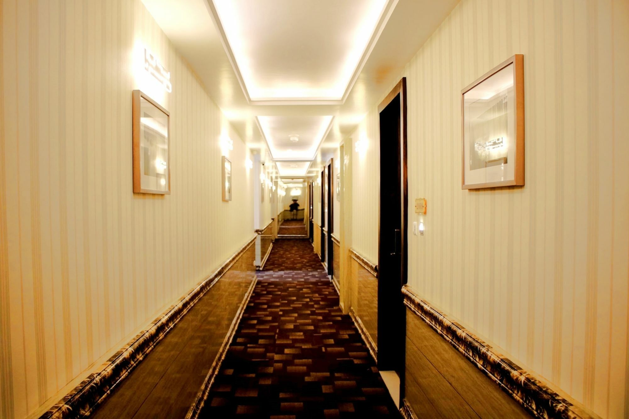 Pinnacle By Click Hotels, Lucknow Extérieur photo